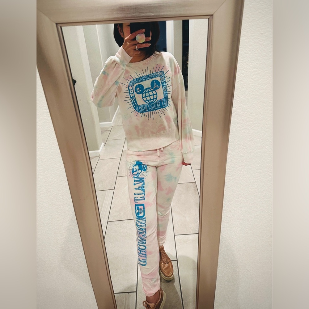 Sweatshirt and Jogger Set for Women